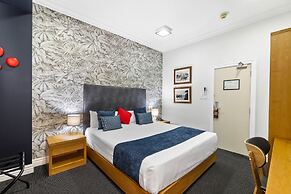 Ramada by Wyndham Hamilton City Center