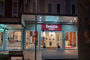 Ramada by Wyndham Hamilton City Center
