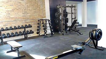 Ramada by Wyndham Hamilton City Center