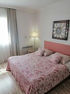 Villa Mandolina Apartments