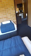 Royal Palms Motor Inn