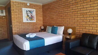 Royal Palms Motor Inn