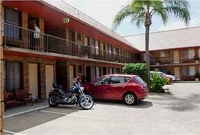 Royal Palms Motor Inn