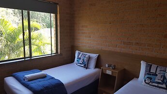 Royal Palms Motor Inn