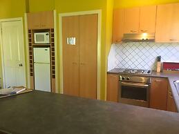 Idyllic Retreat For 4 People in Beautiful Otway Ranges, Recharge & Ref