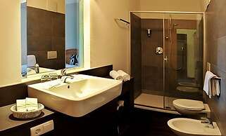 The Vista Hotel