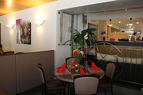 Hotel Lacour
