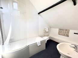 The George and Dragon Inn