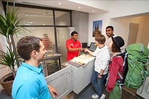 Pathpoint Cologne Backpacker Hostel