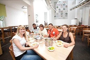 Pathpoint Cologne Backpacker Hostel