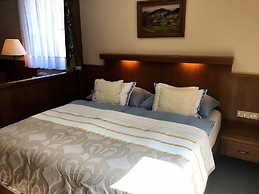 Hotel na Dolině