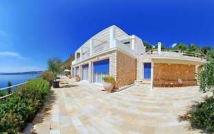 Corfu Luxury Villas