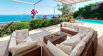 Corfu Luxury Villas
