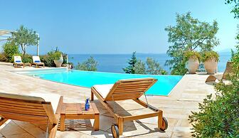 Corfu Luxury Villas