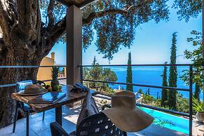 Corfu Luxury Villas