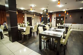 mHotel