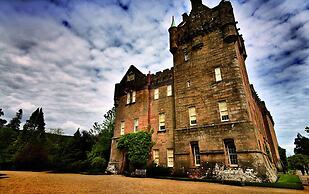 The Douglas Hotel