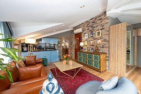 The Marions Suite Hotel