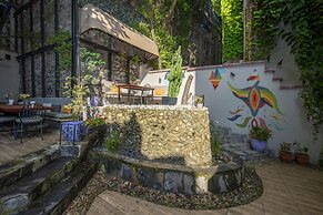 The Marions Suite Hotel