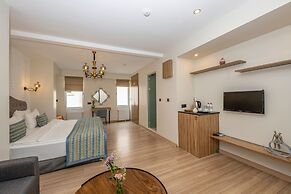 The Marions Suite Hotel