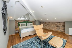 The Marions Suite Hotel