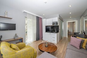 The Marions Suite Hotel