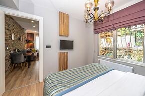 The Marions Suite Hotel