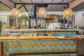 The Marions Suite Hotel