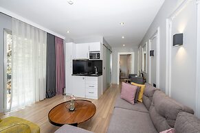 The Marions Suite Hotel