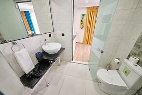 The Marions Suite Hotel