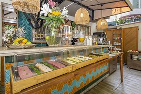 The Marions Suite Hotel