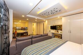 The Marions Suite Hotel