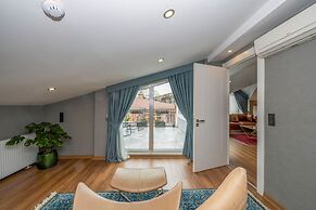 The Marions Suite Hotel