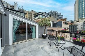 The Marions Suite Hotel