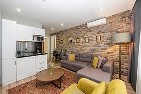 The Marions Suite Hotel