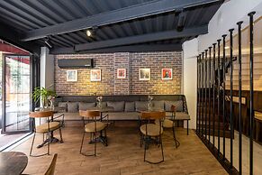 The Marions Suite Hotel