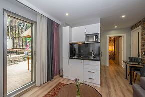 The Marions Suite Hotel