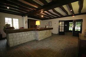 Hôtel Restaurant La Mangeoire – Relais Paris Bâle