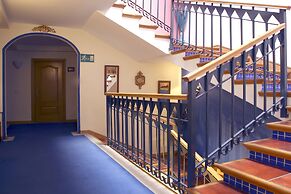 Hotel Arco San Vicente