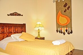 Hotel Boutique Portal De Cantuña