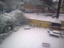 Periko's Youth Hostel