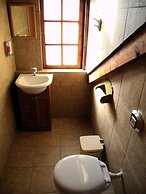 Periko's Youth Hostel