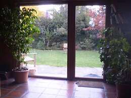 Periko's Youth Hostel