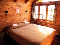 Periko's Youth Hostel