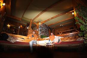 Periko's Youth Hostel