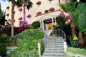 Amra Palace International Hotel