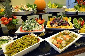 Amra Palace International Hotel