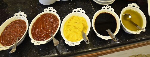 Amra Palace International Hotel