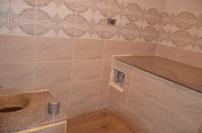 Amra Palace International Hotel