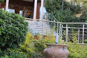 Amra Palace International Hotel